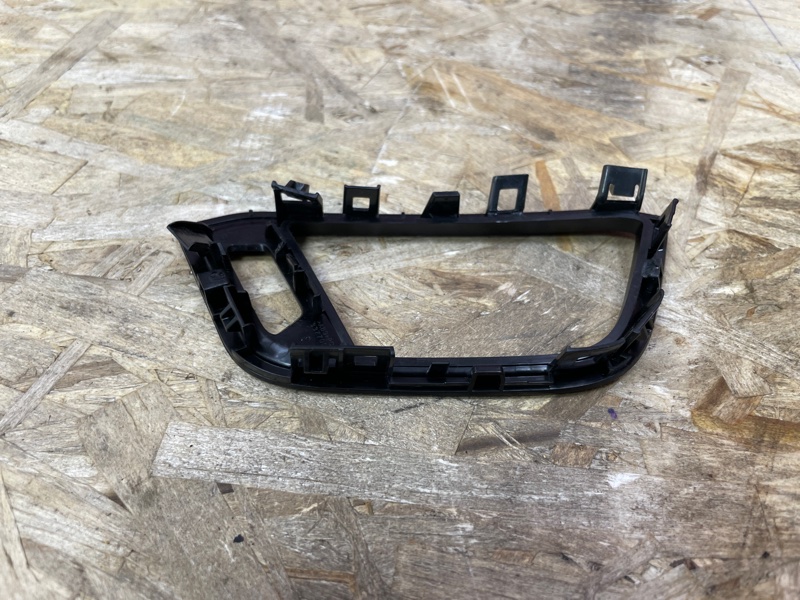 Накладка воздушного дефлектора салона