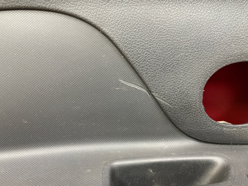 Обшивка боковой двери