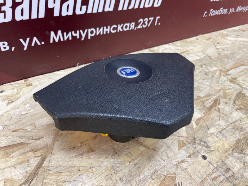 Подушка безопасности водителя