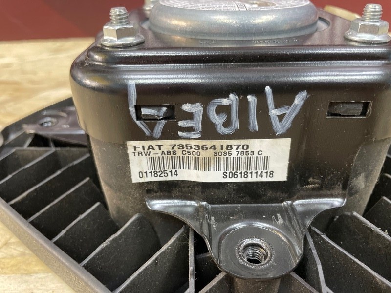 Подушка безопасности водителя