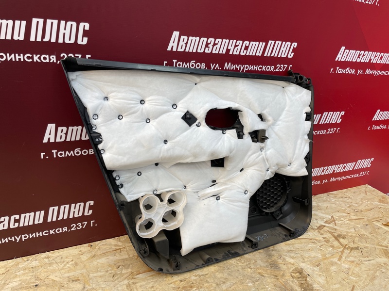 Обшивка боковой двери