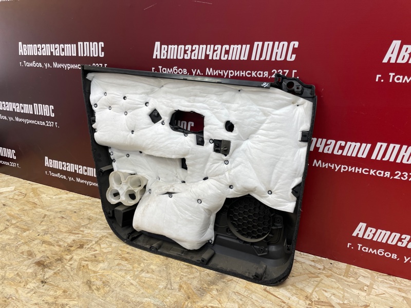 Обшивка боковой двери