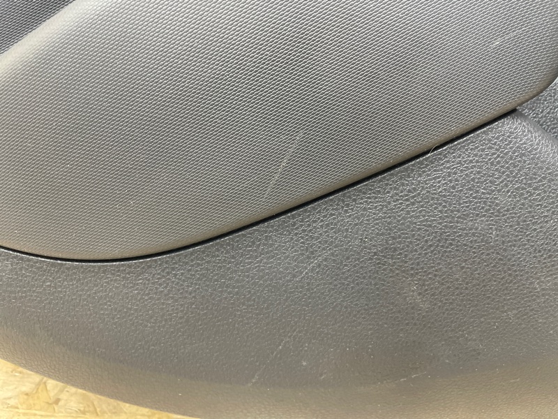 Обшивка боковой двери