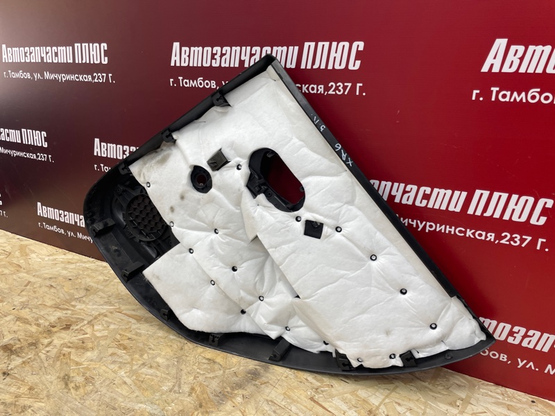 Обшивка боковой двери