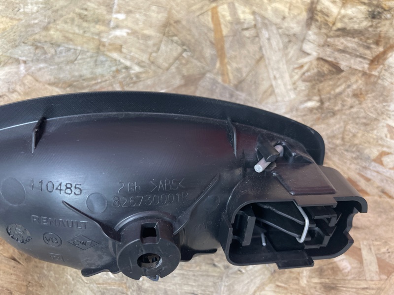 Внутренняя ручка     двери