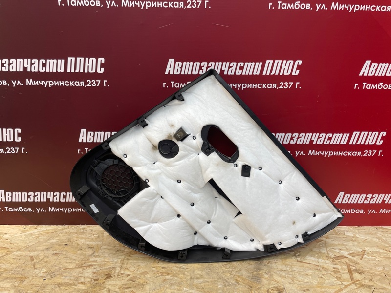 Обшивка боковой двери