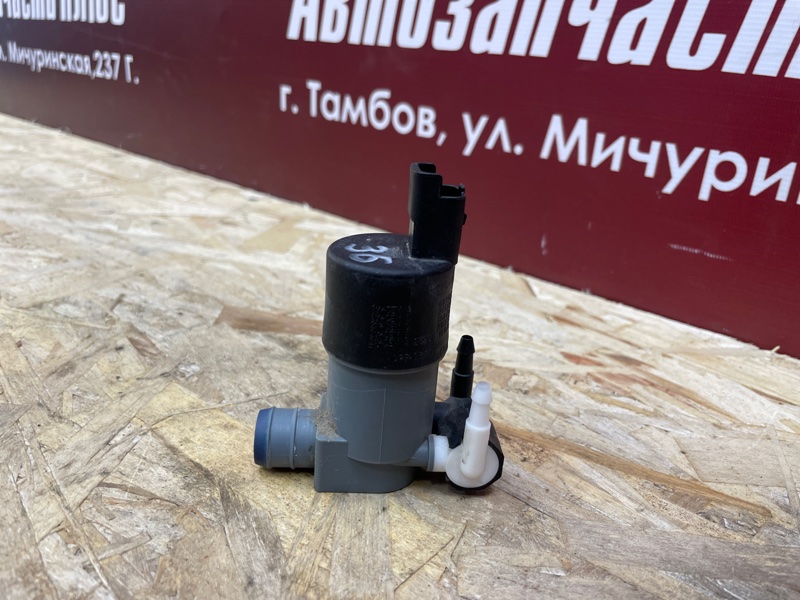 Моторчик бачка омывателя