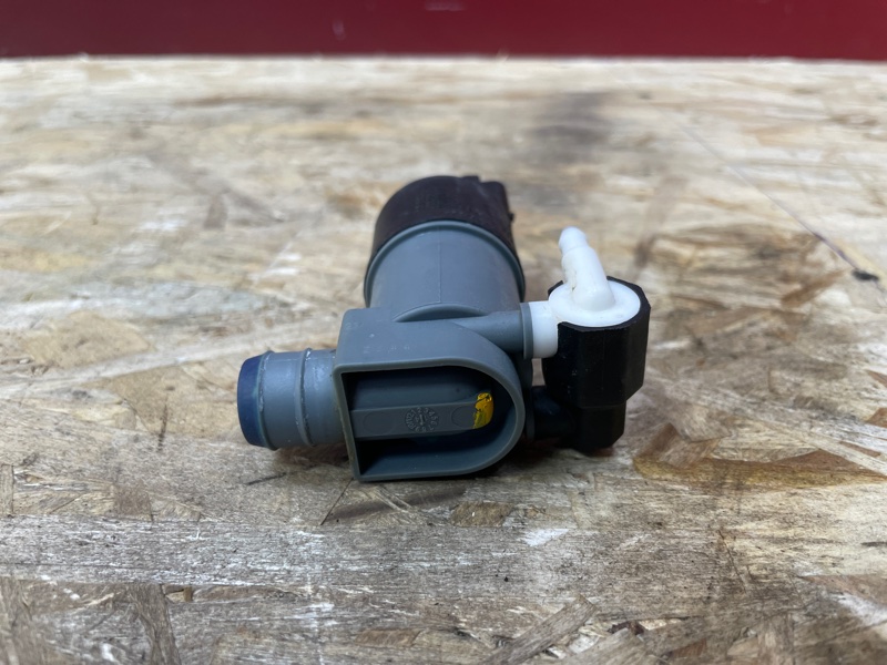 Моторчик бачка омывателя