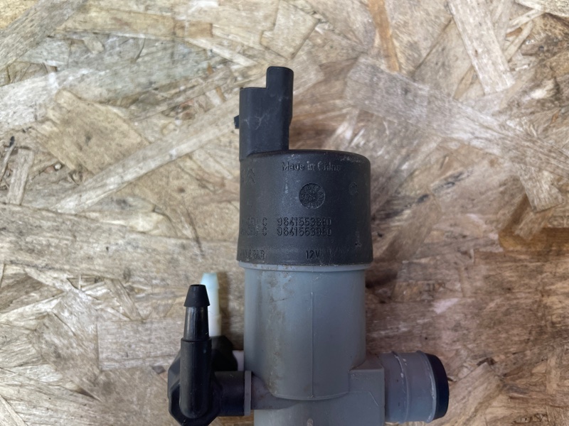 Моторчик бачка омывателя