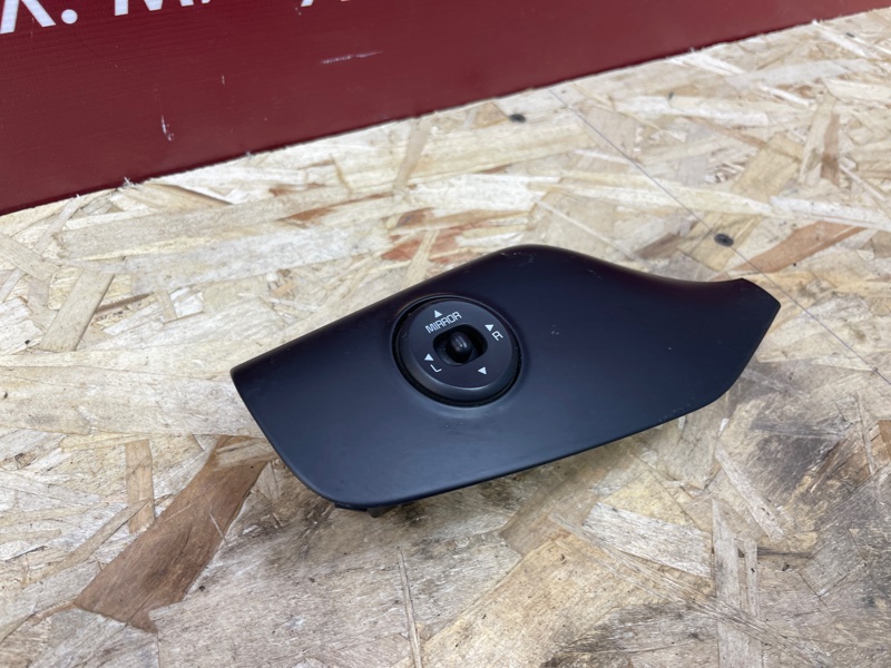 Блок регулировки зеркал