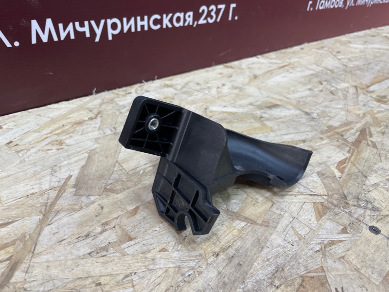 Кронштейн проводки