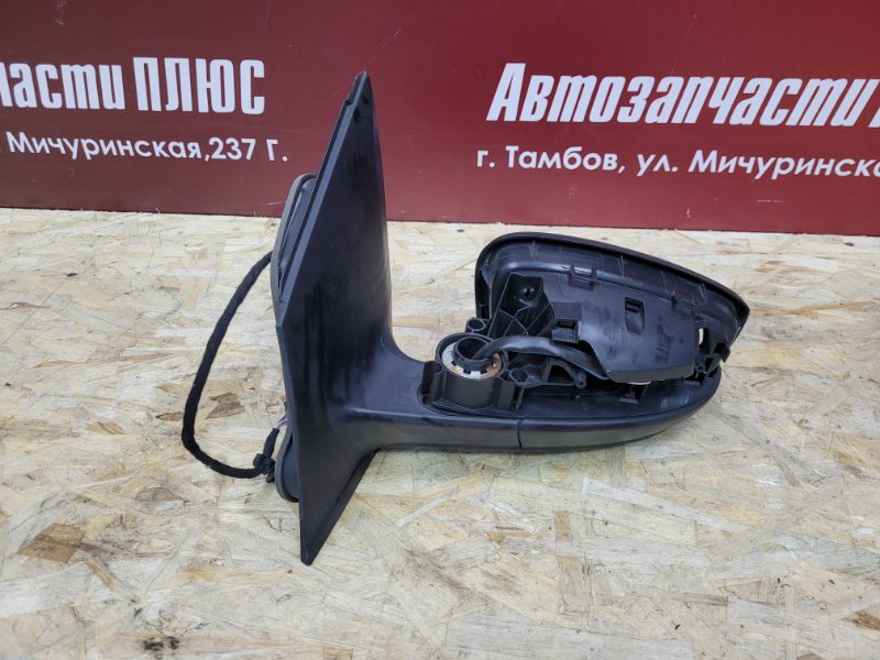 Зеркало заднего вида боковое