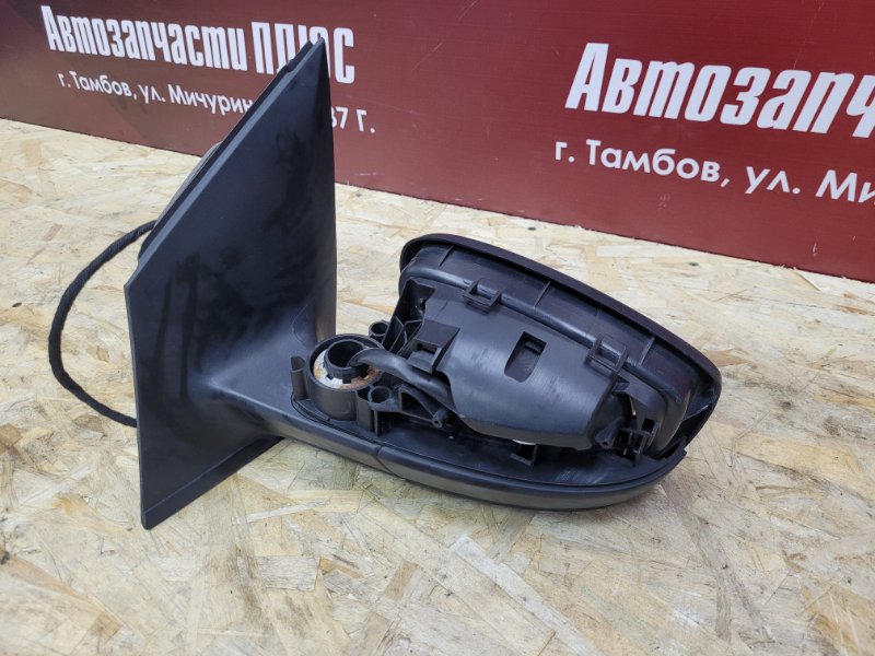Зеркало заднего вида боковое