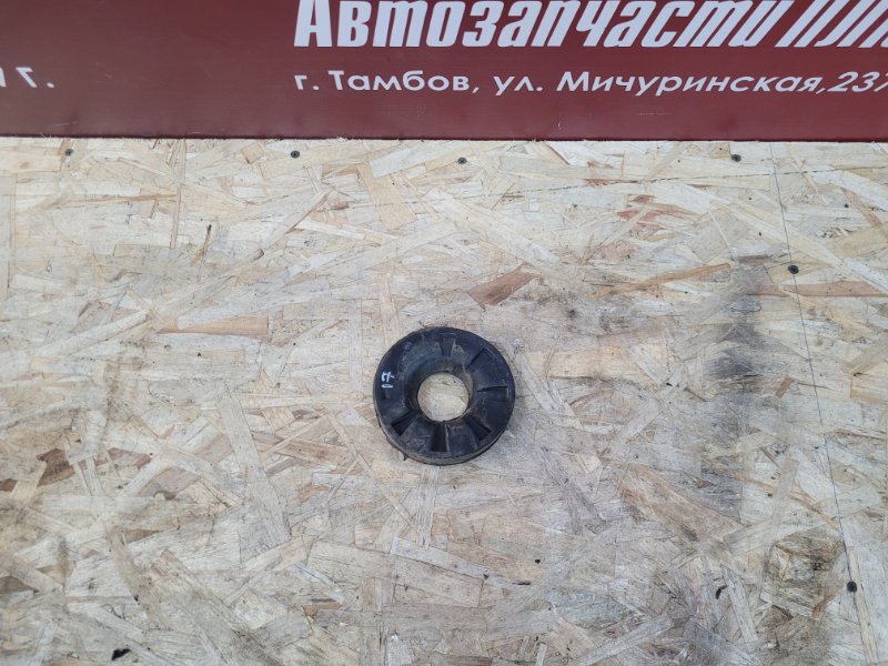 Верхняя опора    пружины