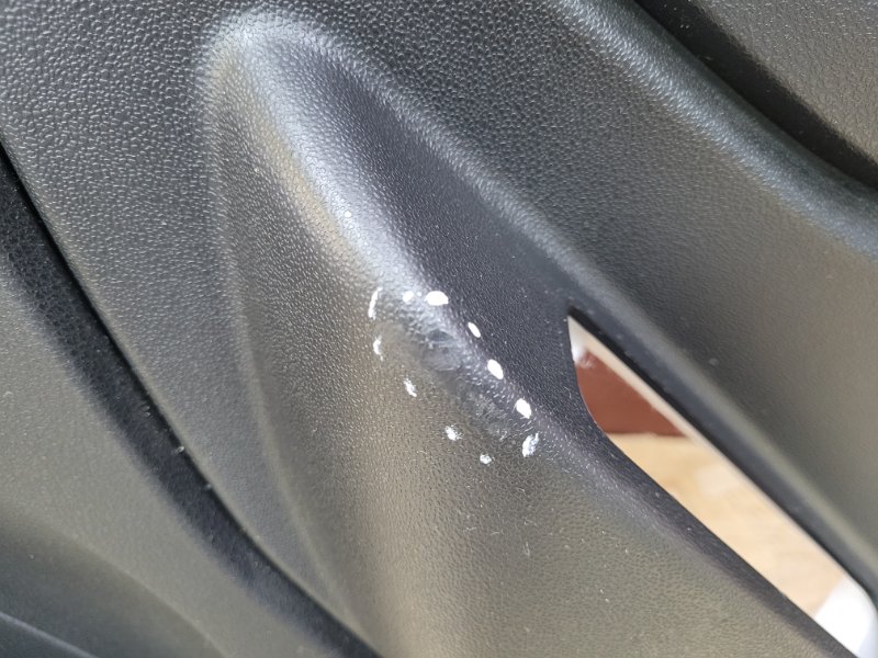 Обшивка боковой двери