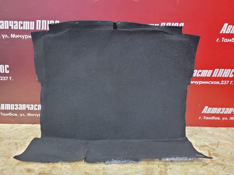 Обшивка пола багажника