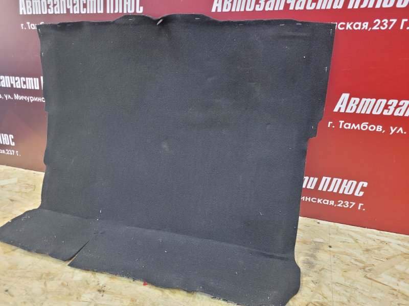 Обшивка пола багажника