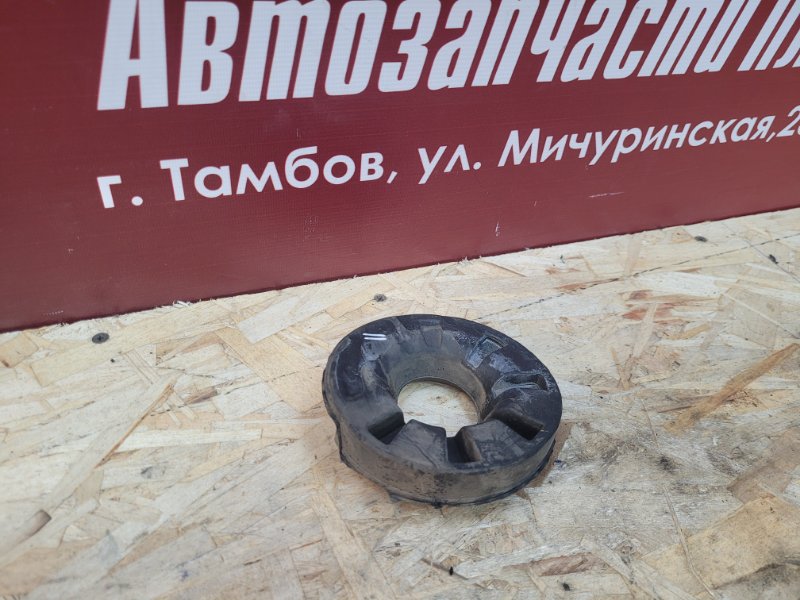 Верхняя опора    пружины