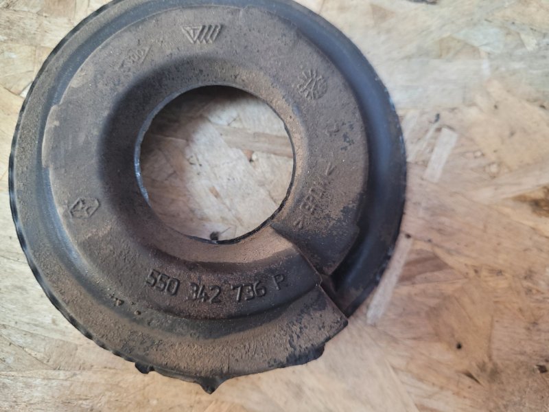 Верхняя опора    пружины