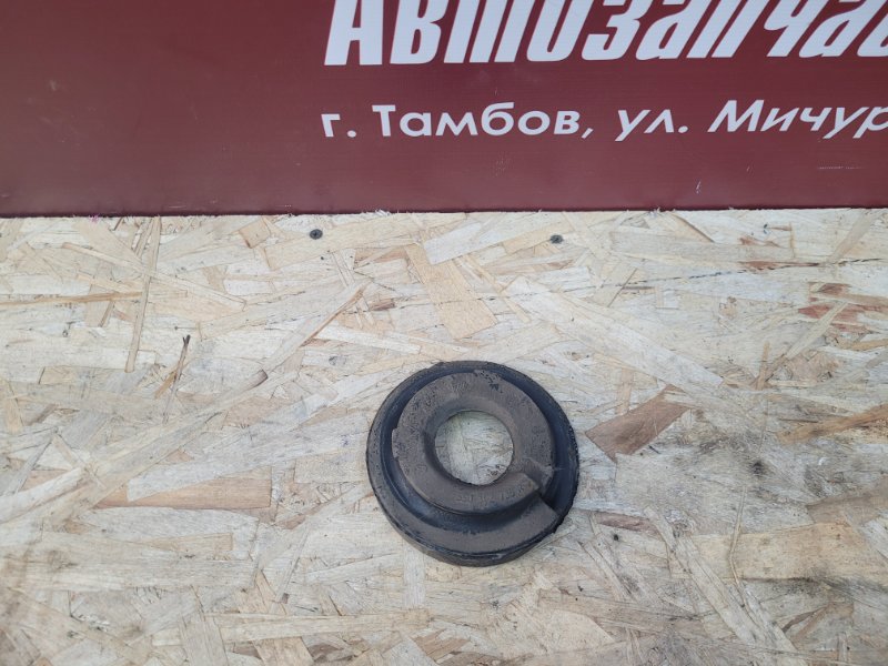 Верхняя опора    пружины