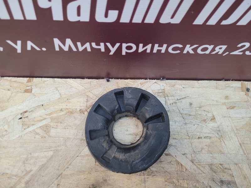 Верхняя опора    пружины