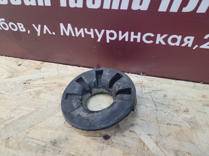 Верхняя опора    пружины