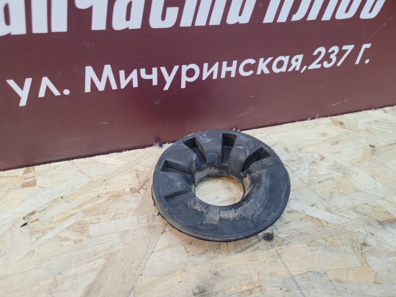 Верхняя опора    пружины