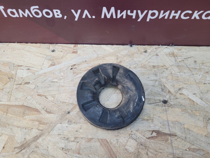 Верхняя опора    пружины