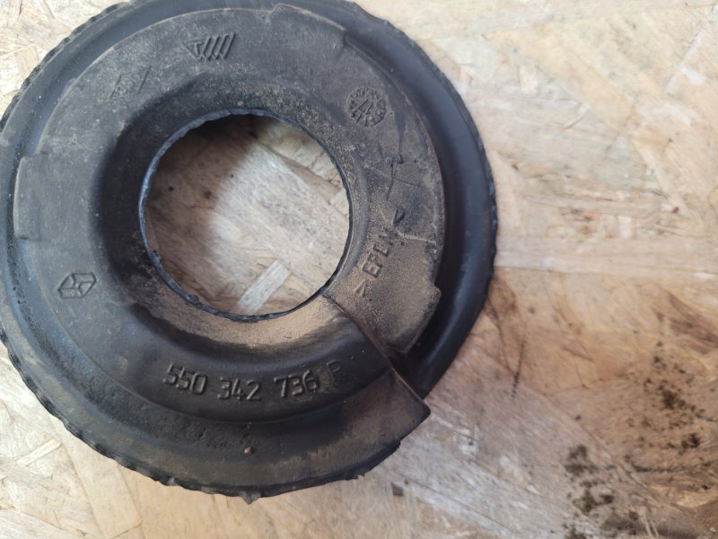 Верхняя опора    пружины