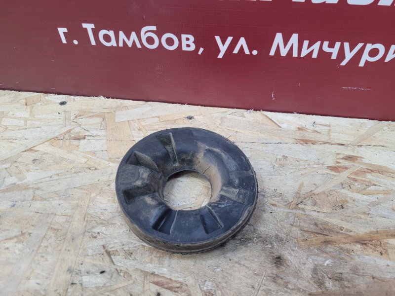 Верхняя опора    пружины