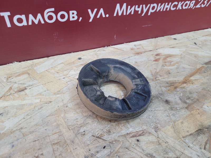 Верхняя опора    пружины