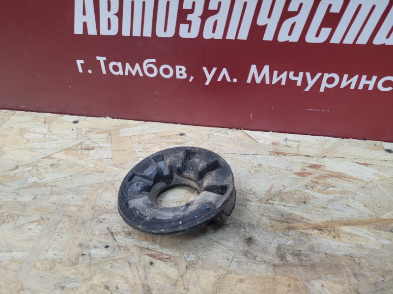 Верхняя опора    пружины