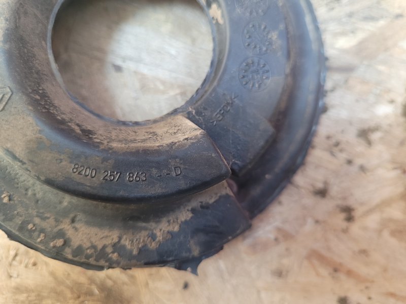 Верхняя опора    пружины