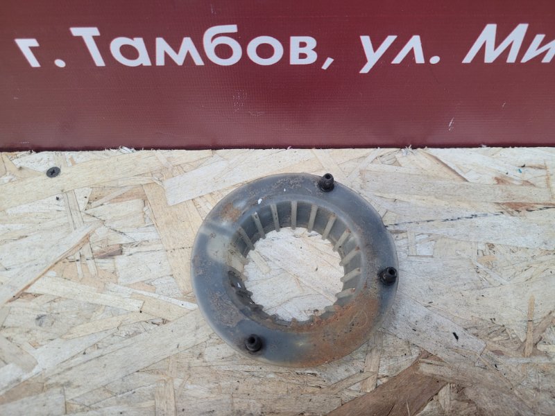 Опора пружины