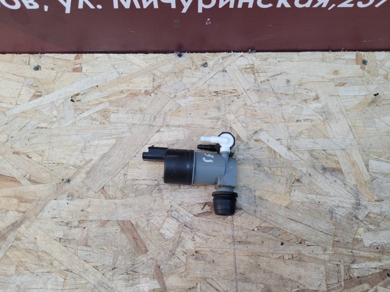 Моторчик бачка омывателя