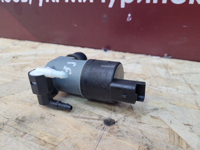 Моторчик бачка омывателя