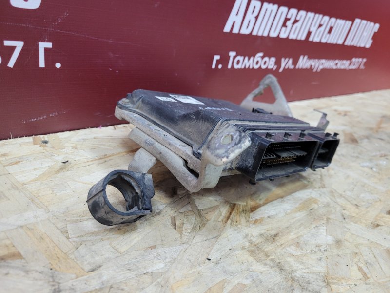 Блок управления двигателем