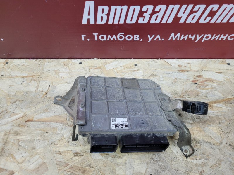 Блок управления двигателем