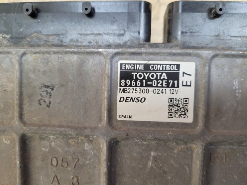 Блок управления двигателем