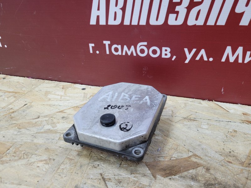 Блок управления двигателем