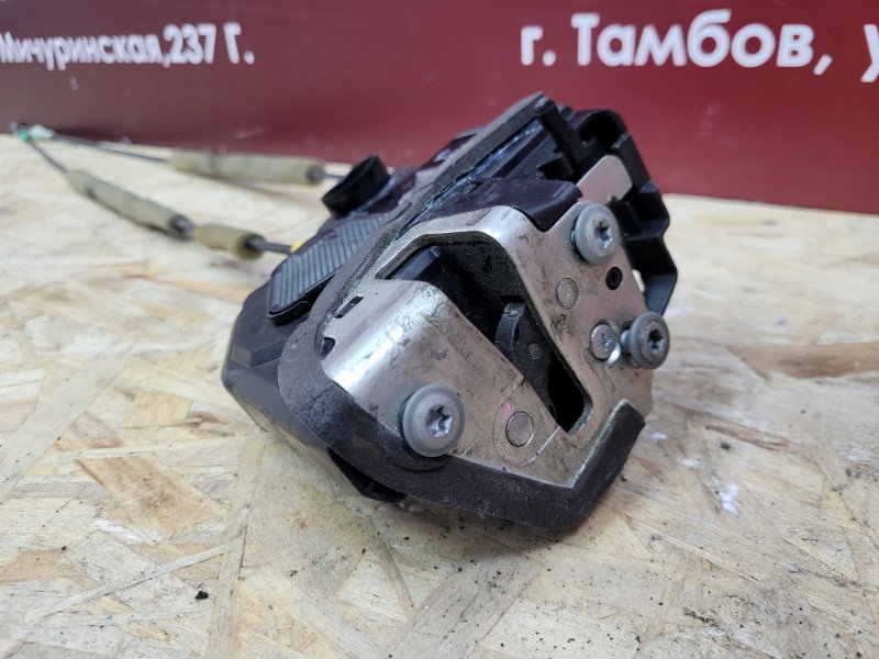 Замок      двери