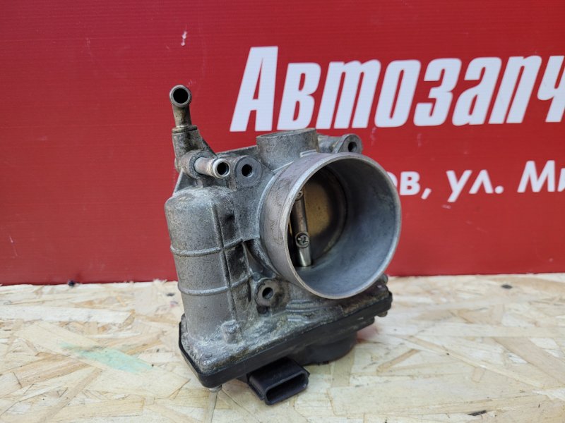 Дроссельная заслонка