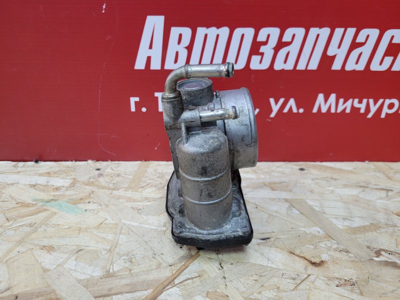 Дроссельная заслонка