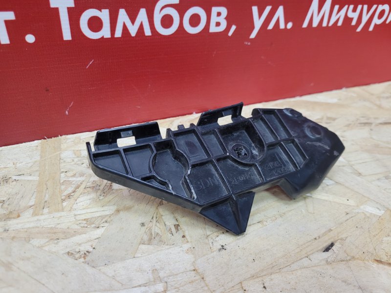 Кронштейн бампера