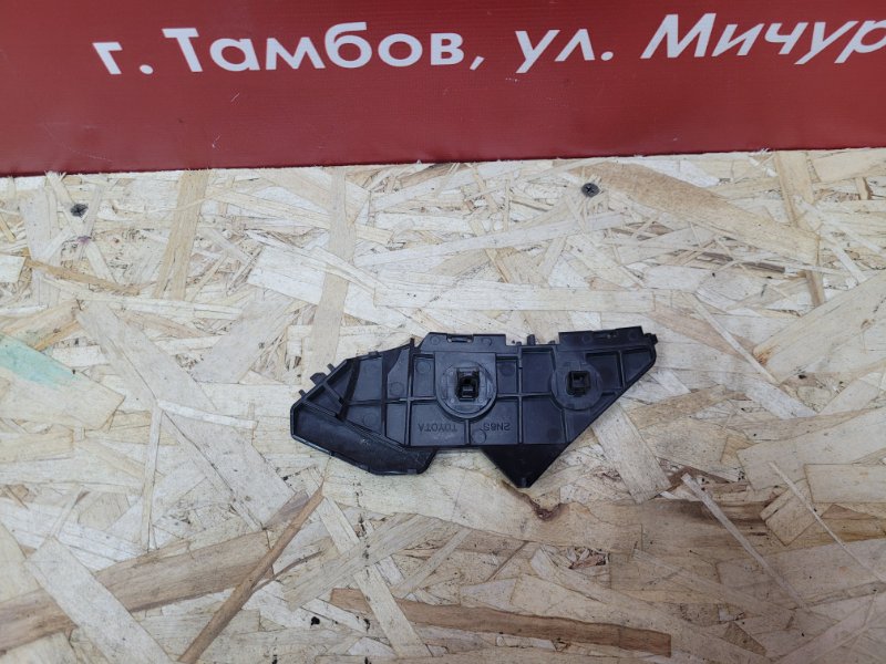 Кронштейн бампера