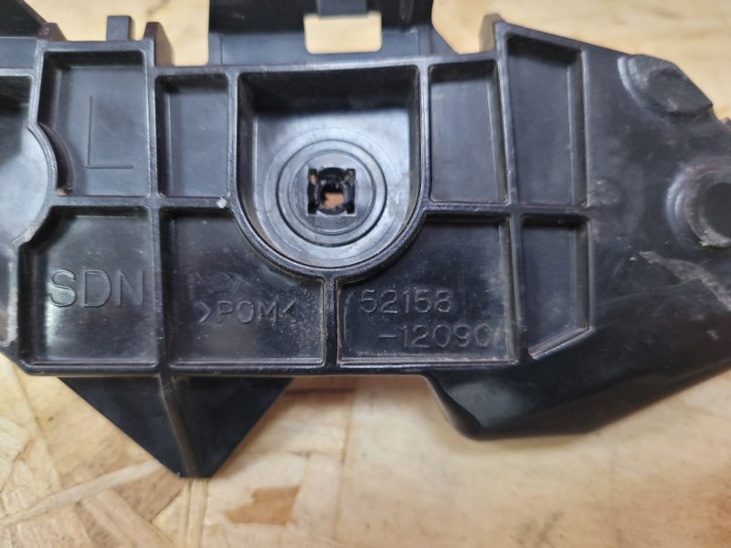 Кронштейн бампера