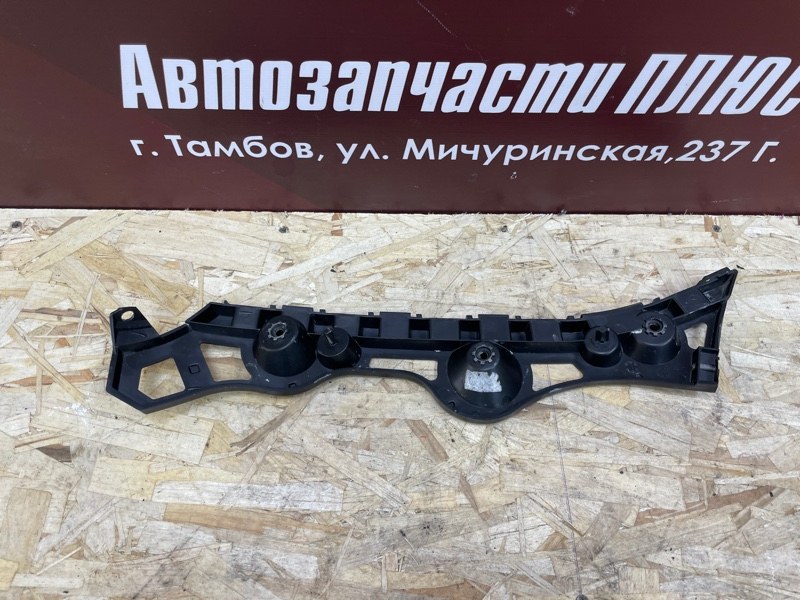 Кронштейн бампера