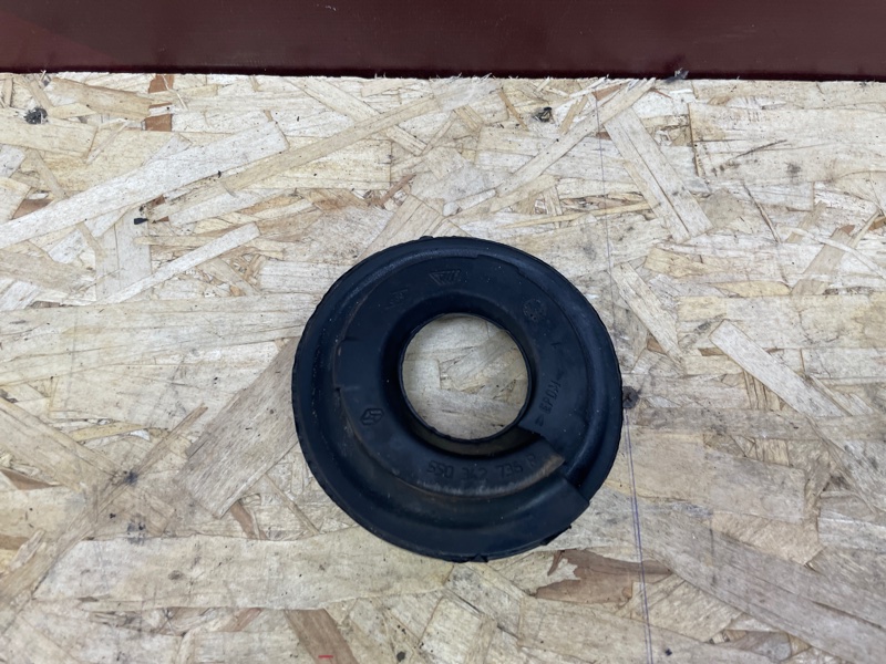 Верхняя опора    пружины