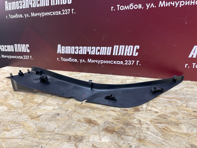 Обшивка стойки