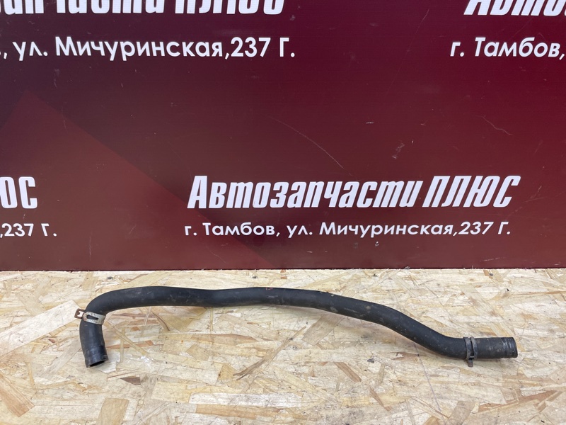 Патрубок отопителя